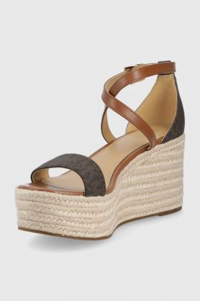 MICHAEL Michael Kors sandale Serena Wedge Espadrille femei, culoarea maro, toc pana