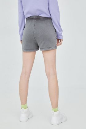 DC pantaloni scurti din bumbac femei, culoarea gri, neted, high waist