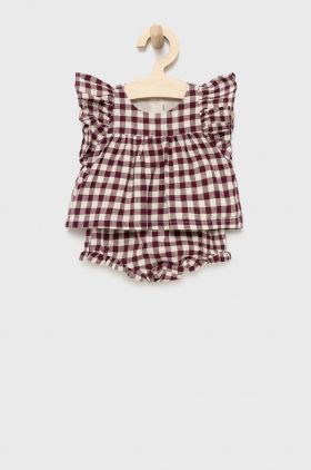 GAP culoarea bordo