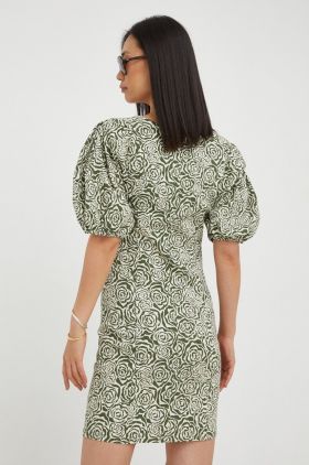 Gestuz rochie culoarea verde, mini, mulata