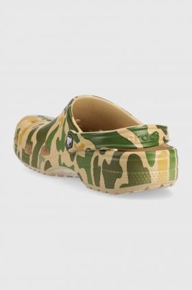 Crocs papuci Classic Printed Camo Clog bărbați, culoarea verde 206454