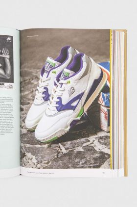 Taschen GmbH carte Sneaker Freaker. World's Greatest Sneaker Collectors by Simon Wood, English