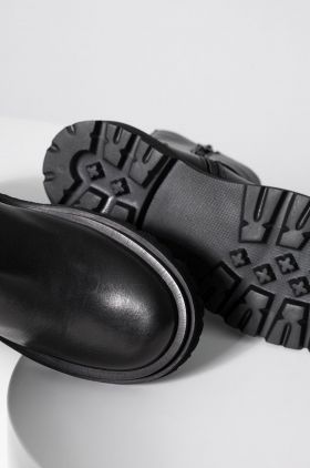 Answear Lab cizme de piele femei, culoarea negru, cu toc plat