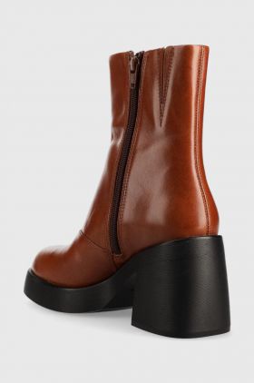 Vagabond Shoemakers cizme de piele Brooke femei, culoarea maro, cu toc drept