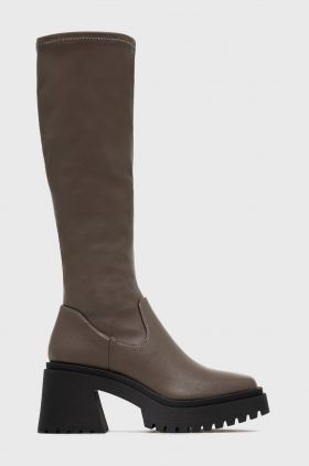 Steve Madden cizme Jetstream femei, culoarea maro, cu toc drept