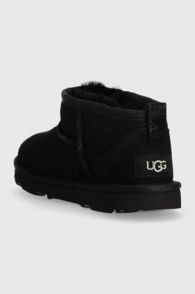 UGG cizme de zapada din piele intoarsa Classic Ultra Mini culoarea negru