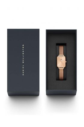 Daniel Wellington ceas Quadro 20x26 femei, culoarea roz