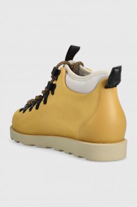 Native pantofi Fitsimmons femei, culoarea bej, cu toc plat, izolare usoara