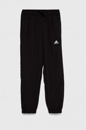 Adidas pantaloni de trening pentru copii culoarea negru, cu imprimeu