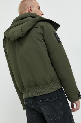 Superdry geaca barbati, culoarea verde, de iarna