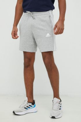 adidas pantaloni scurți din bumbac bărbați, culoarea gri IC9437