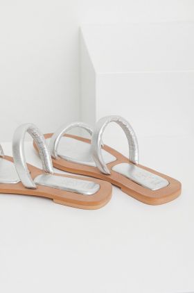 Answear Lab slapi de piele Femei, culoarea argintiu
