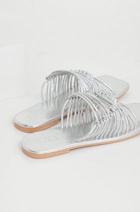 Answear Lab slapi de piele Femei, culoarea argintiu