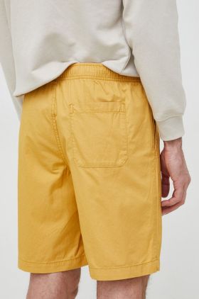 GAP pantaloni scurti din bumbac culoarea galben