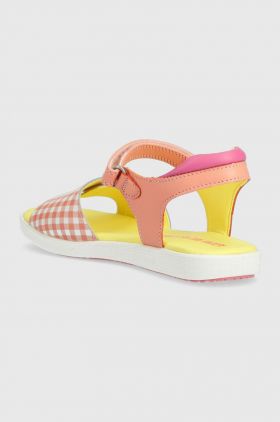 Agatha Ruiz de la Prada sandale din piele pentru copii culoarea roz