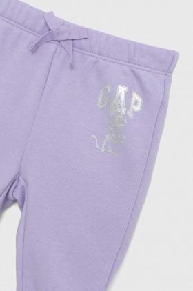 GAP pantaloni de trening pentru bebeluși x Disney culoarea violet, cu imprimeu