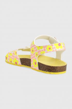 Agatha Ruiz de la Prada sandale copii culoarea galben