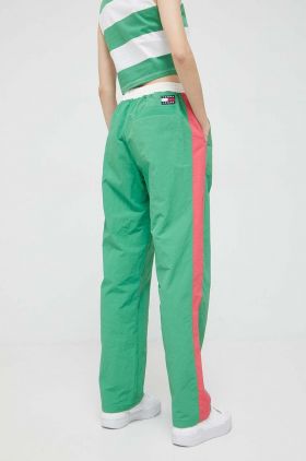 Tommy Jeans pantaloni de trening culoarea verde, modelator