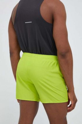 Asics pantaloni scurți de alergare Core culoarea verde