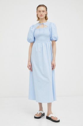 Résumé rochie midi, evazati