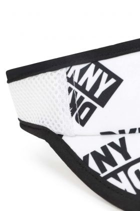 Dkny sapca cozoroc copii culoarea alb, modelator