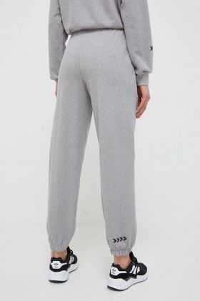 Hummel pantaloni de trening culoarea gri, melanj