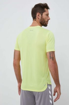 New Balance tricou de alergare Impact Run culoarea galben, neted