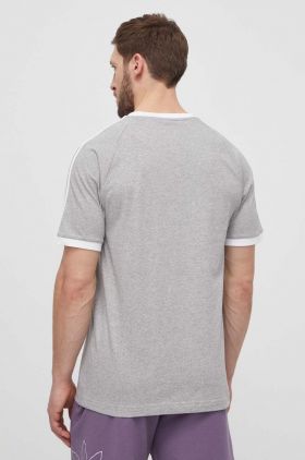 adidas Originals tricou din bumbac bărbați, culoarea gri, cu imprimeu IA4848