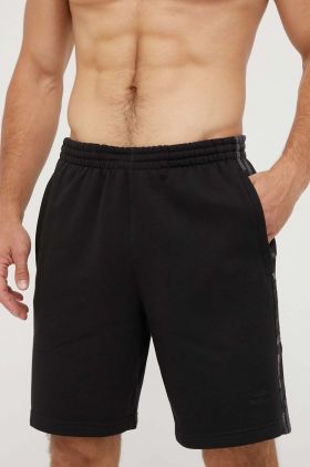 adidas Originals pantaloni scurti barbati, culoarea negru