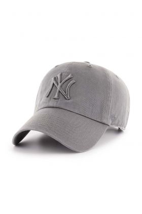 47brand șapcă de baseball din bumbac MLB New York Yankees culoarea gri, cu imprimeu  B-RGW17GWSNL-DY