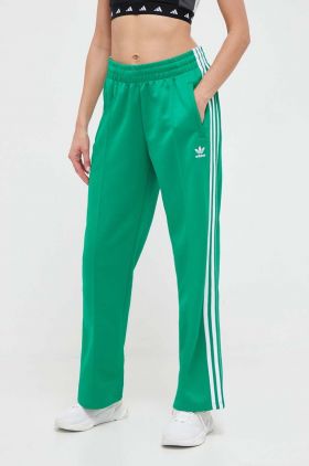 adidas Originals pantaloni de trening culoarea verde, cu imprimeu