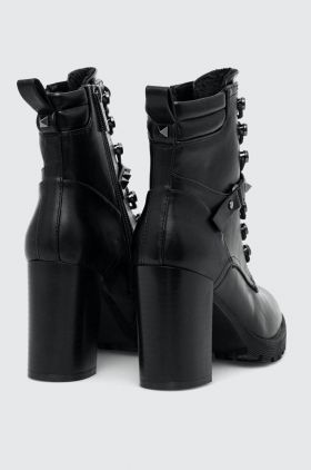 Medicine botine culoarea negru, cu toc drept, izolare usoara