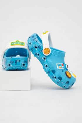 Crocs slapi copii x Sesame Street