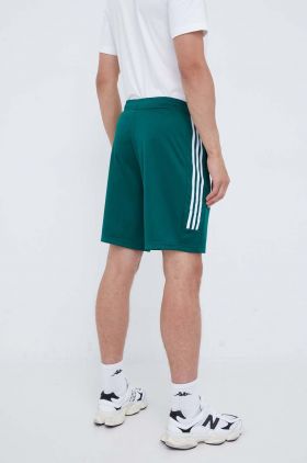 adidas pantaloni scurți de antrenament Tiro culoarea verde