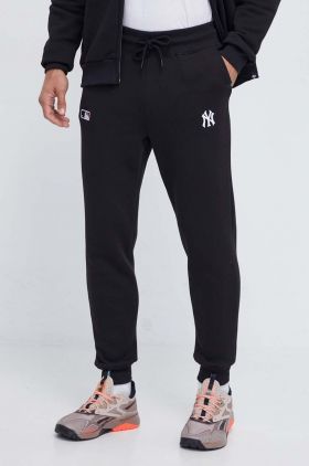 47brand pantaloni de trening MLB New York Yankees culoarea negru, cu imprimeu