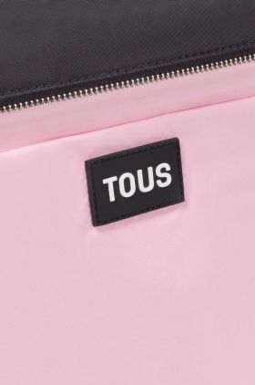 Tous poseta culoarea negru