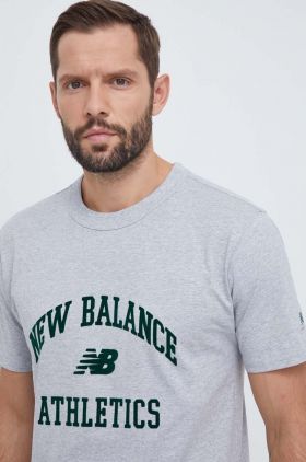 New Balance tricou din bumbac barbati, culoarea gri, cu imprimeu