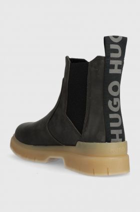 HUGO botine din piele intoarsa Ryan barbati, culoarea gri, 50503922