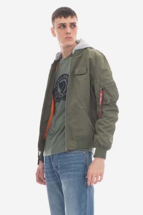 Alpha Industries geacă MA-1 TT Hood BP Ref. 106103 01 bărbați, culoarea verde, de tranziție 106103.01-green