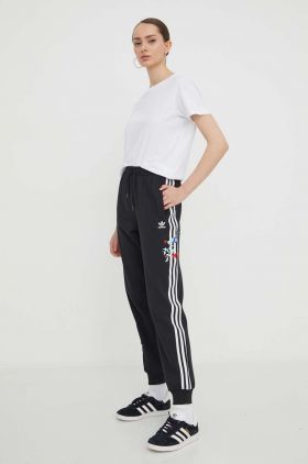 adidas Originals pantaloni de trening din bumbac culoarea negru, cu imprimeu  IU2514