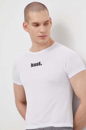 kust. tricou culoarea alb, cu imprimeu