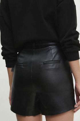 Answear Lab pantaloni scurti femei, culoarea negru, neted, high waist