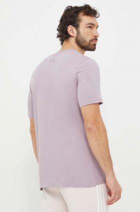 adidas tricou din bumbac bărbați, culoarea violet, cu imprimeu IS1313