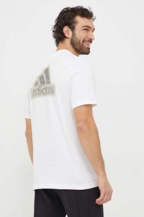 adidas tricou din bumbac bărbați, culoarea alb, cu imprimeu IS2854