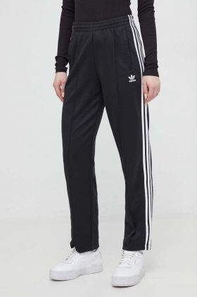 adidas Originals pantaloni de trening culoarea negru, cu model IS4102