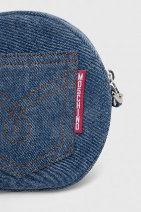 Moschino Jeans poseta