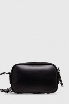 Sisley poseta culoarea negru