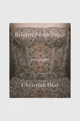 carte Photographie: Christian Dior by Brigitte Niedermair, Olivier Gabet, English