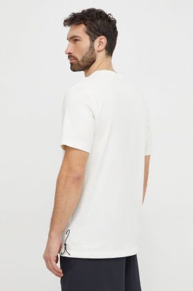 adidas tricou din bumbac bărbați, culoarea bej, cu imprimeu  IR5175