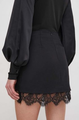 Sisley fusta culoarea negru, mini, drept